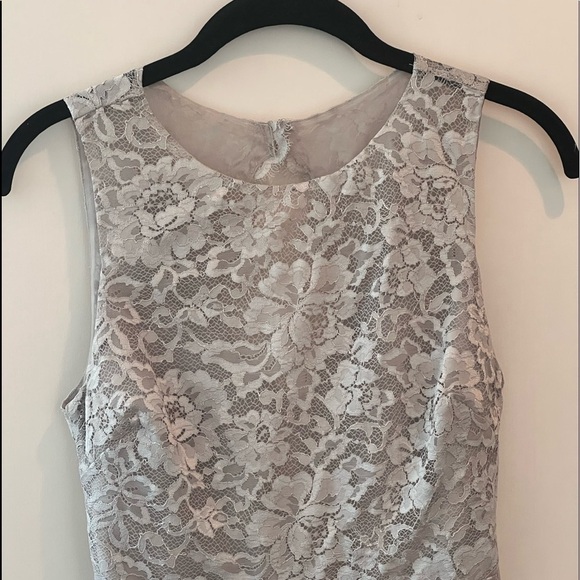 Alice + Olivia Lace Open Back Dress - Picture 4 of 16